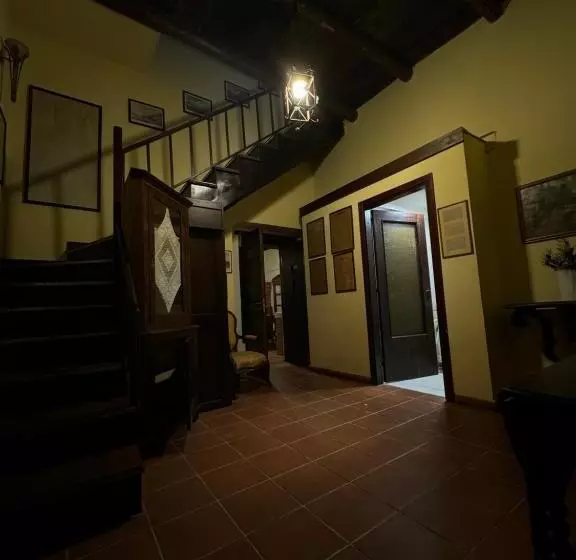 ベッドアンドブレックファースト Palazzo Antico, Montemiletto