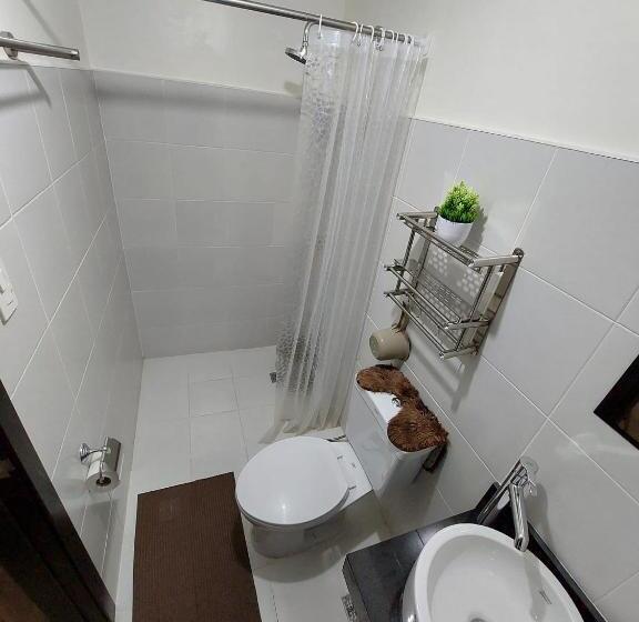 Chill Spot Staycation In Pasig