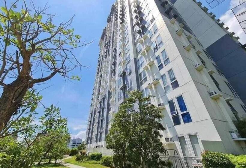 Chill Spot Staycation In Pasig