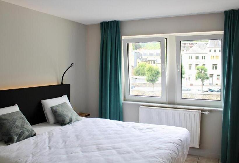 هتل Maison De Vacances Bouillon 36 Personnes