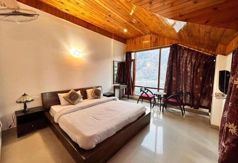 هتل Makbool Resort