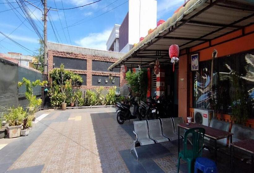 Otel Oyo 94157 38 Residence