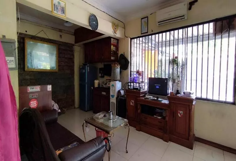 ホテル Oyo 94157  38 Residence