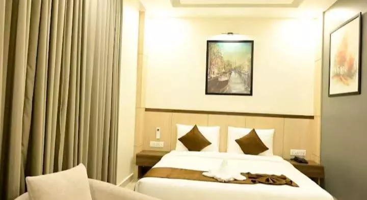 ホテル Yuvraj Palace