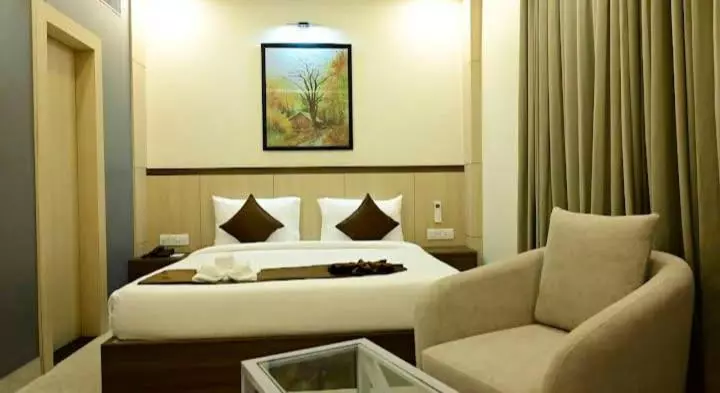 ホテル Yuvraj Palace