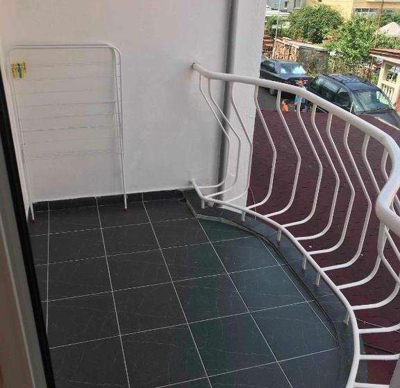 بنسيون стаи за гости ники тити