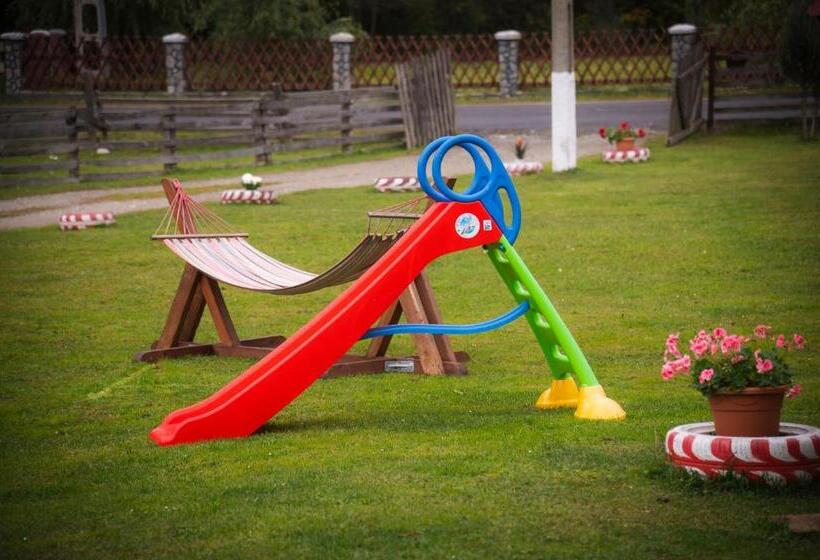 پانسیون Roua Muntelui