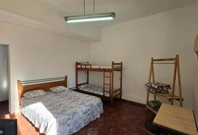 پانسیون Tagua Hospedaje