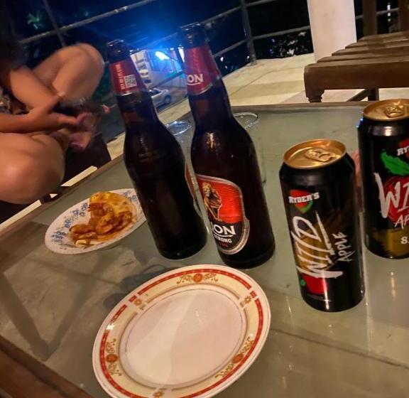 بنسيون Triangle Villa