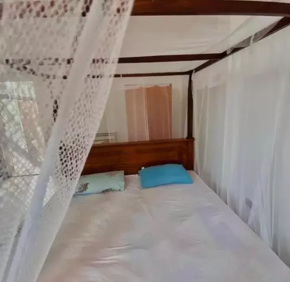ペンション Triangle Villa