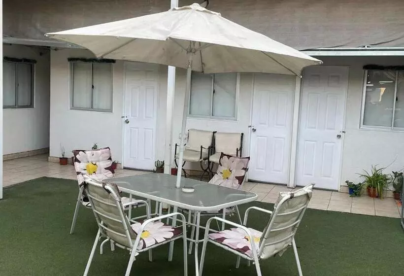 Retkeilymaja Alojamiento Puente Alto