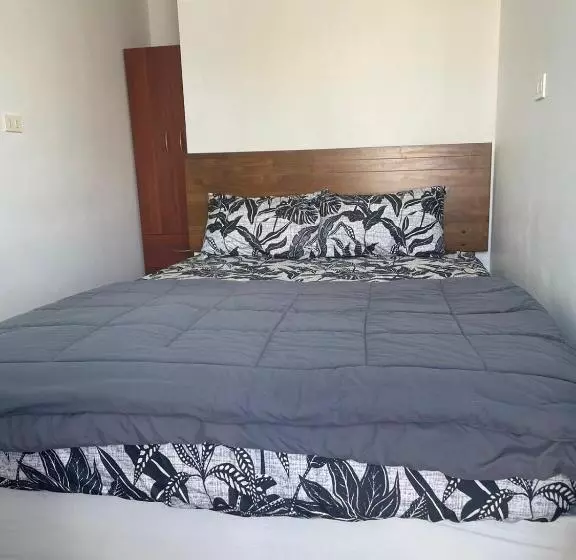 Retkeilymaja Alojamiento Puente Alto