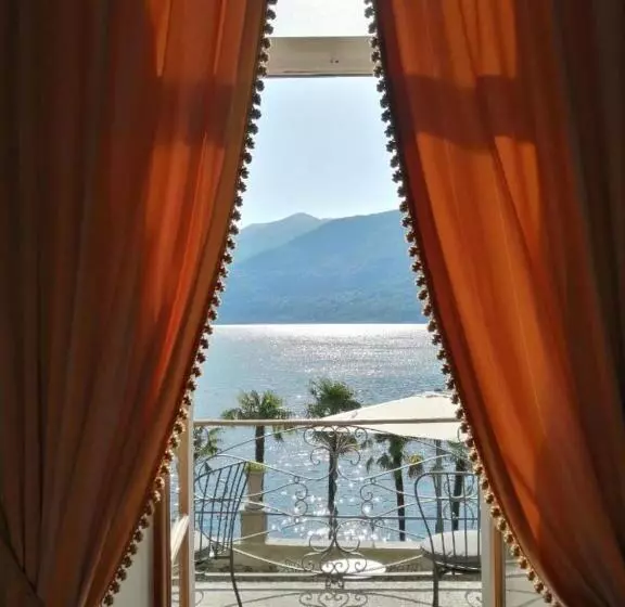 Aamiaismajoitus (B&B) Ca Meison Lago Maggiore