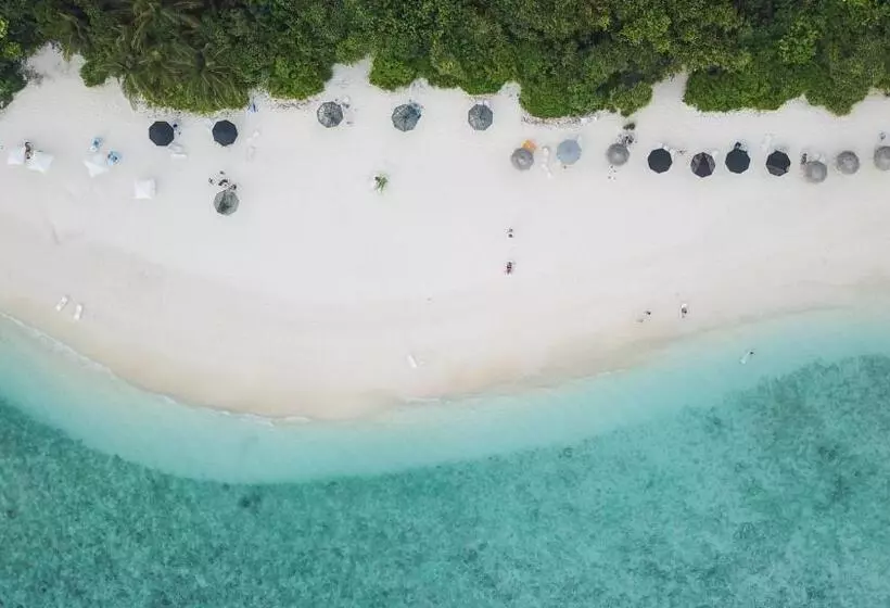 هتل Ganduvaru Villa