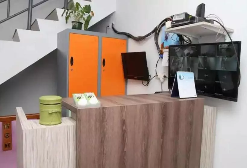 ホテル Oyo 94169 Flamboyan Harapan Indah