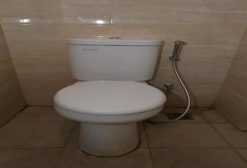 ホテル Oyo 94169 Flamboyan Harapan Indah