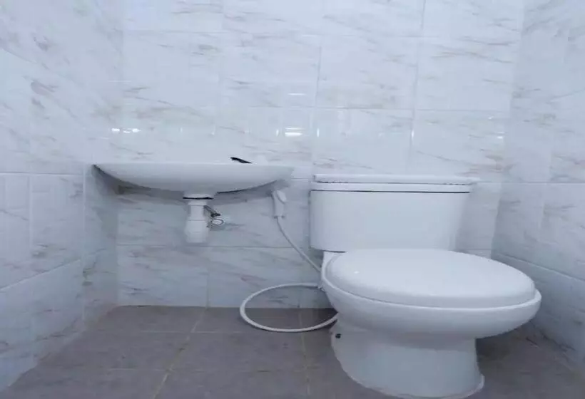 ホテル Oyo 94169 Flamboyan Harapan Indah