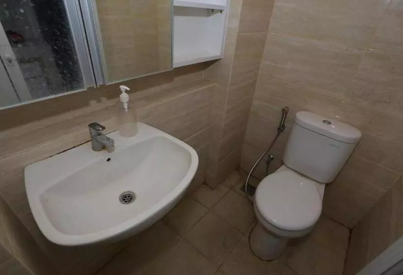 ホテル Oyo 94169 Flamboyan Harapan Indah