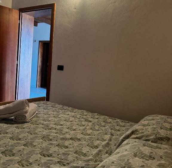 پانسیون Guesthouse Ale&ale