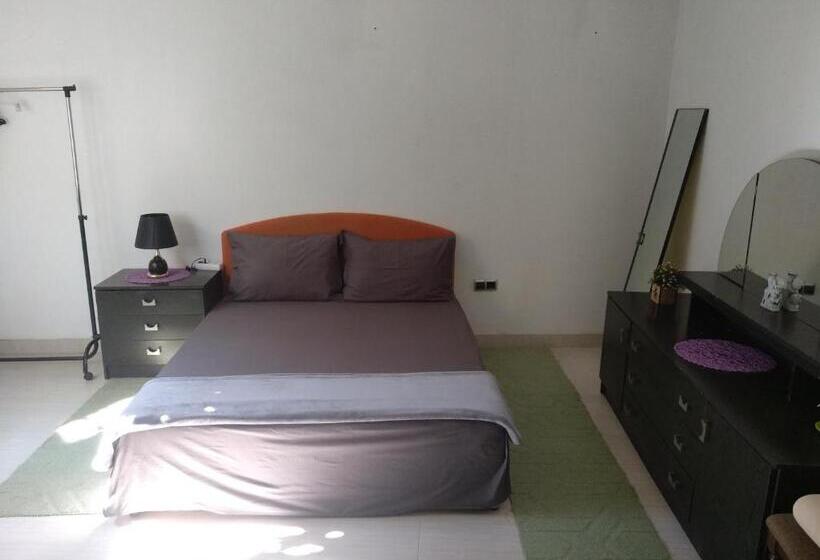 پانسیون House šadrvan