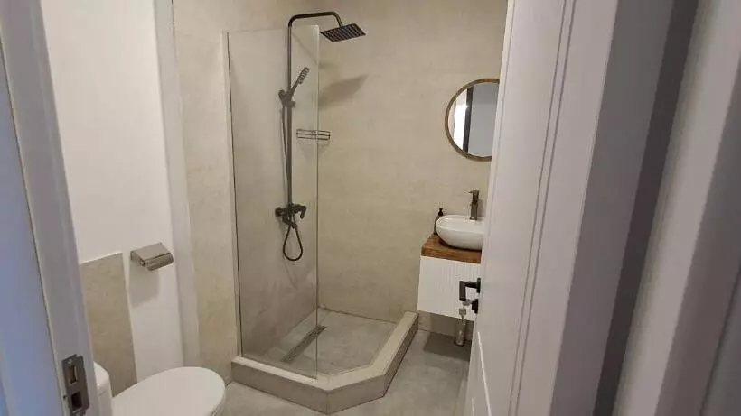 پانسیون King S Neighbours