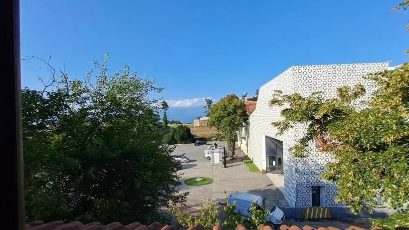 پانسیون King S Neighbours