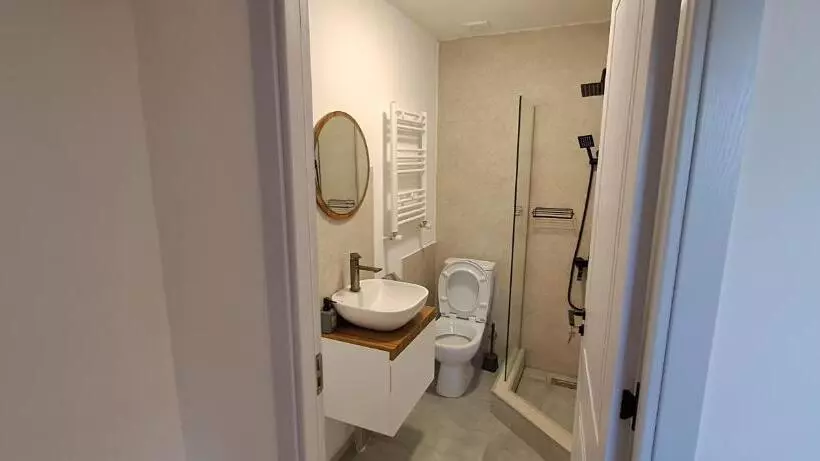 پانسیون King S Neighbours