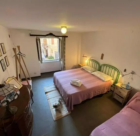 Aamiaismajoitus (B&B) A P E House