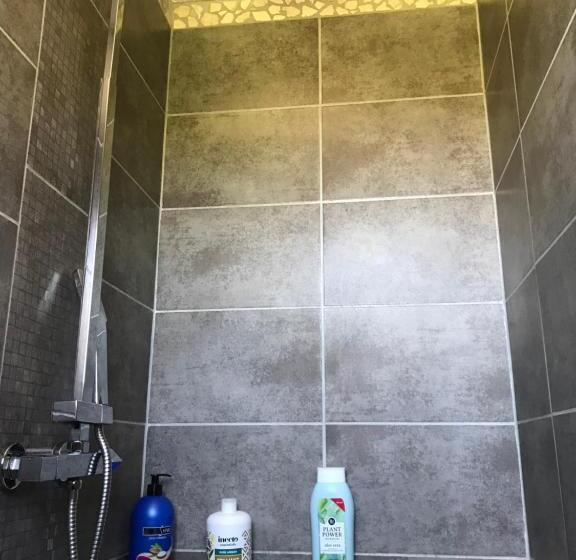 민박 Aux Bois De Cerf