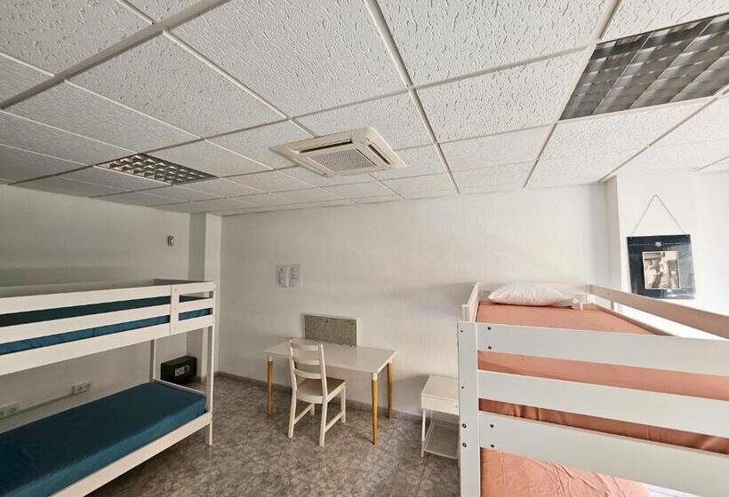 تختخواب و صبحانه Spacious Apartsuite In Heart Of Corralejo By Amazzzing Travel