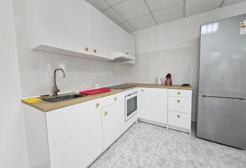 تختخواب و صبحانه Spacious Apartsuite In Heart Of Corralejo By Amazzzing Travel