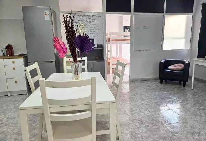 ベッドアンドブレックファースト Spacious Apartsuite In Heart Of Corralejo By Amazzzing Travel