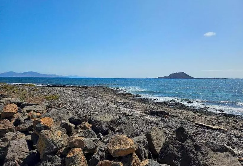 ベッドアンドブレックファースト Spacious Apartsuite In Heart Of Corralejo By Amazzzing Travel