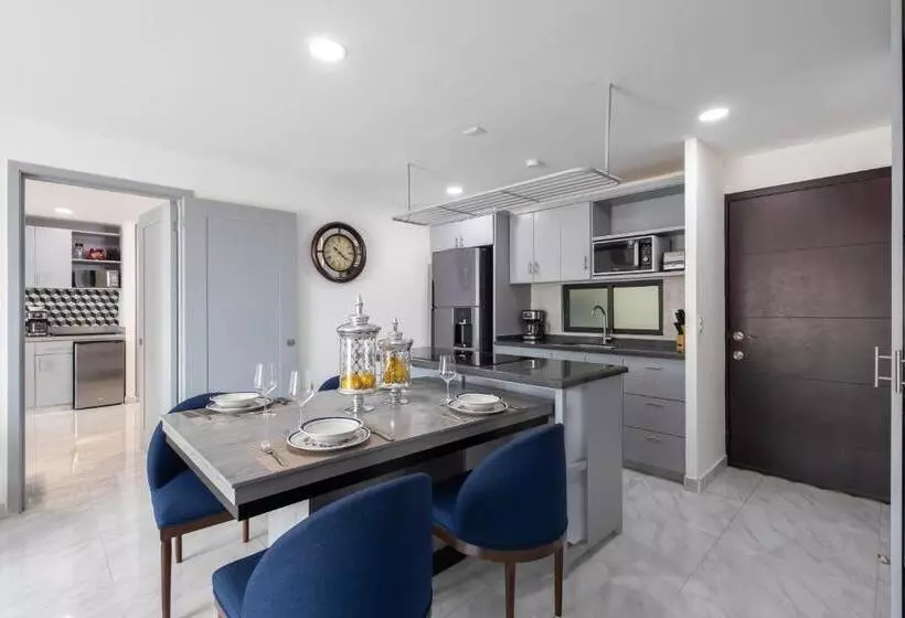 Cabo Cove 408