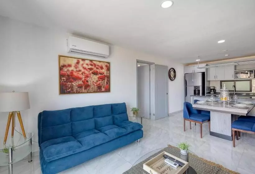 Cabo Cove 408