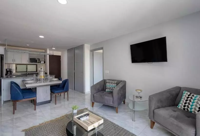 Cabo Cove 408