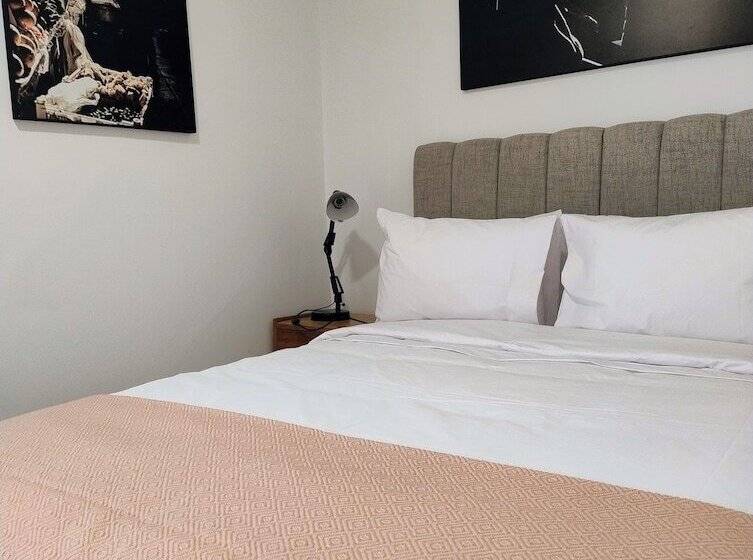 Central Market Hotel Boutique