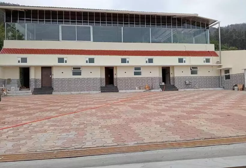 Hotelli Ketti Heights Resorts