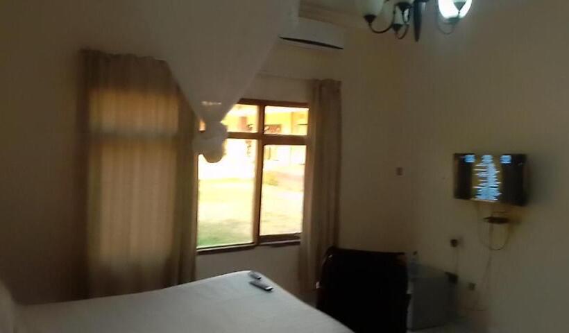 هتل Mpatsa Executive Lodges