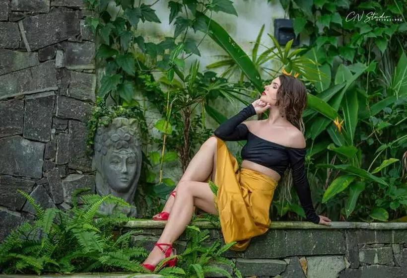 Hotelli Velapura River Garden