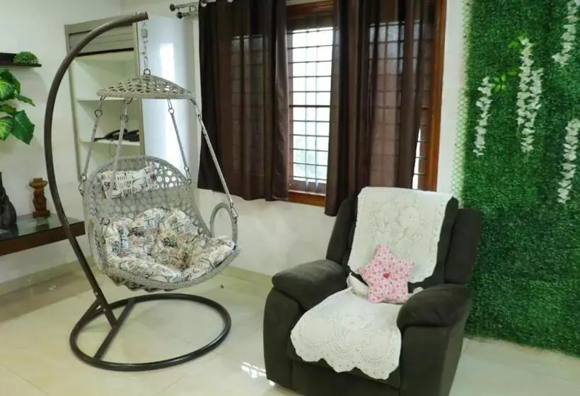 Majatalo Annamaiah Premium Guest House