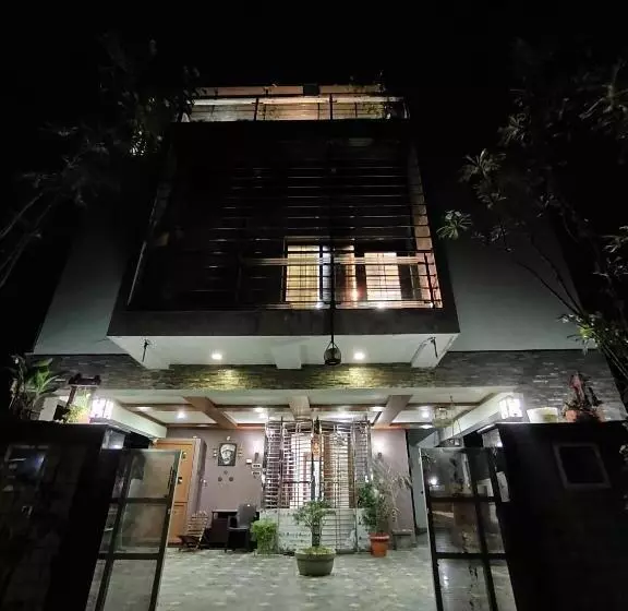 Majatalo Annamaiah Premium Guest House