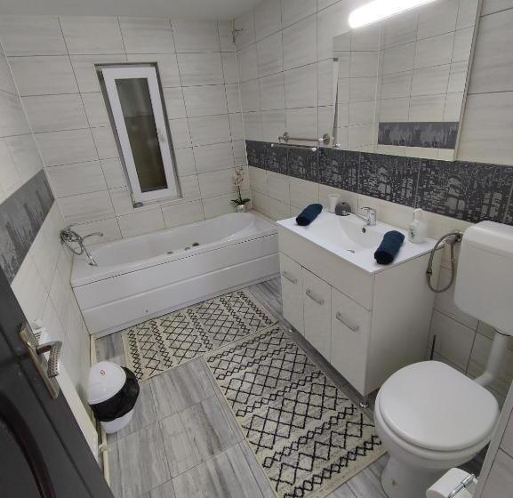 פנסיון Casa T&t