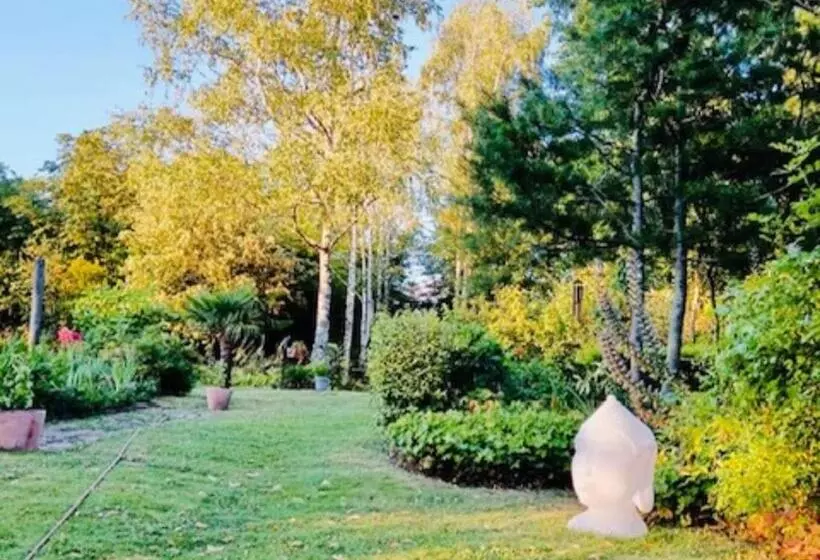 Majatalo Chambres D Hôtes Le Jardin De La Pichonnerie Proche Du Zoo De Beauval & Des Chateaux De La Loire