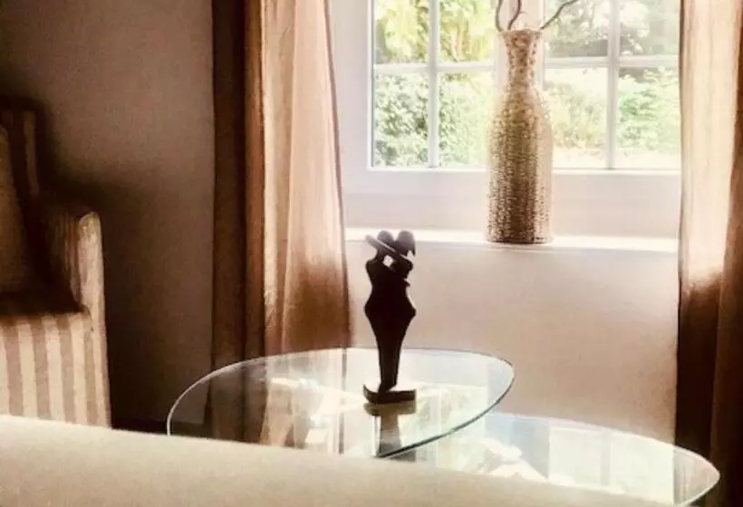 Majatalo Chambres D Hôtes Le Jardin De La Pichonnerie Proche Du Zoo De Beauval & Des Chateaux De La Loire