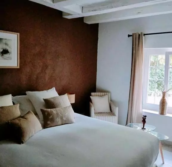 Majatalo Chambres D Hôtes Le Jardin De La Pichonnerie Proche Du Zoo De Beauval & Des Chateaux De La Loire