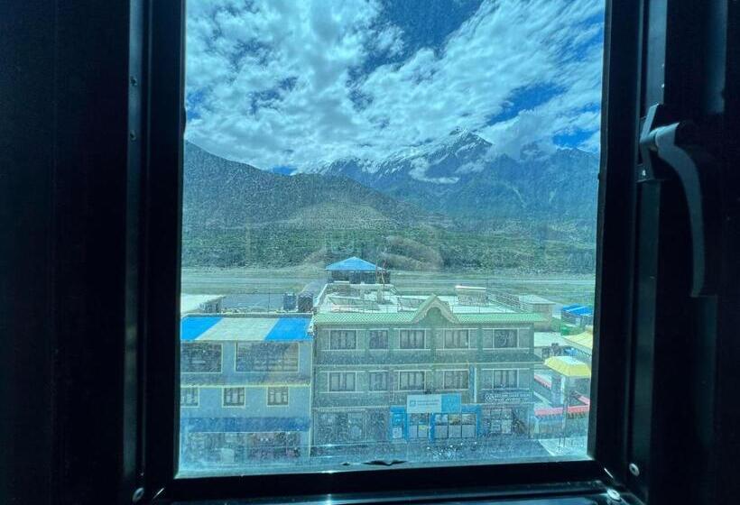 پانسیون New Neeru Guest House