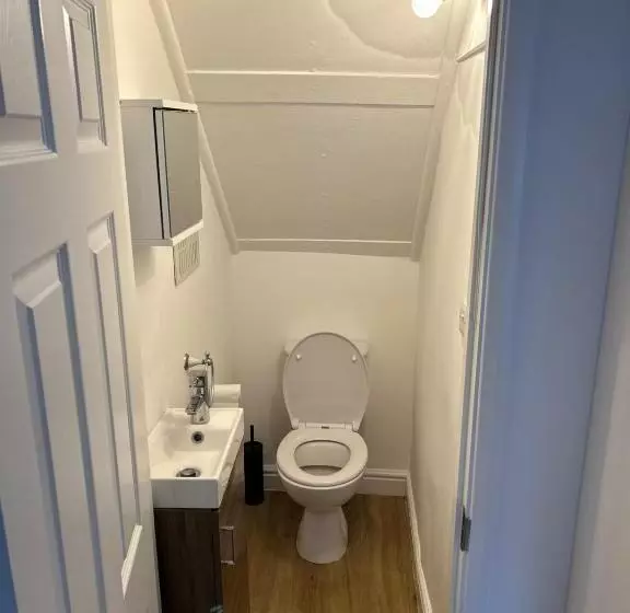 ペンション Rooms In London Next To Tube And Wimbledon