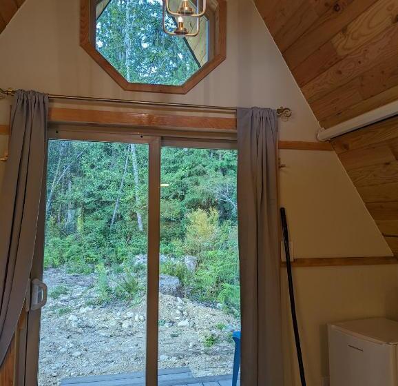 פנסיון Tree Ring Cabin On 33 Acres