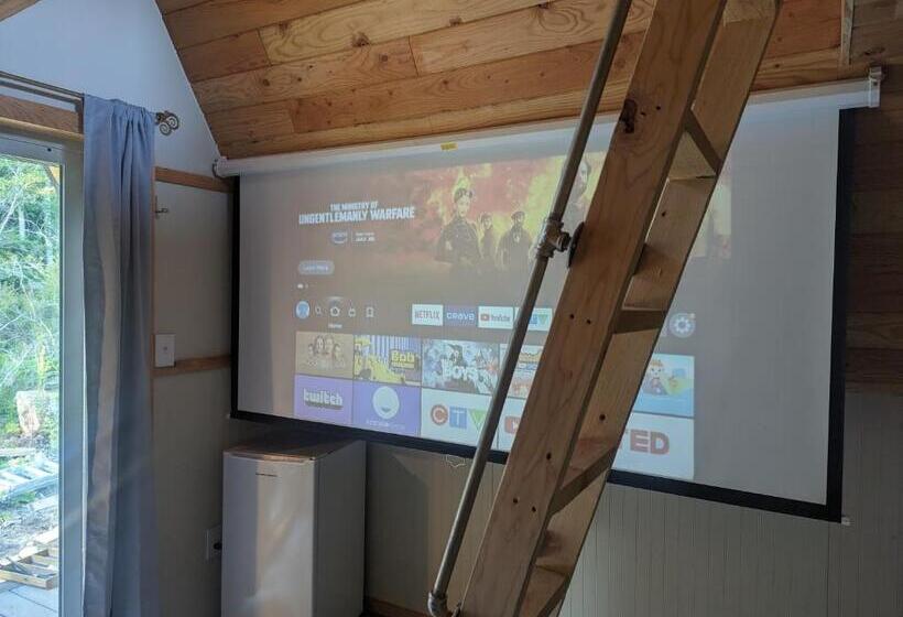 פנסיון Tree Ring Cabin On 33 Acres